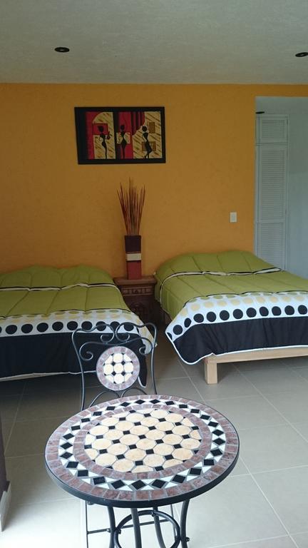 Posada Los Robles Tepoztlan Room photo